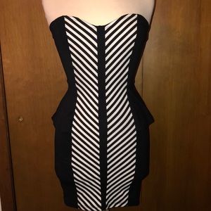 Strapless peplum dress